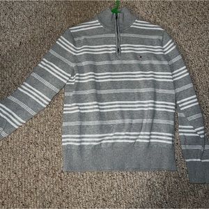 Tommy Hilfiger, lightly worn no stains. Size medium